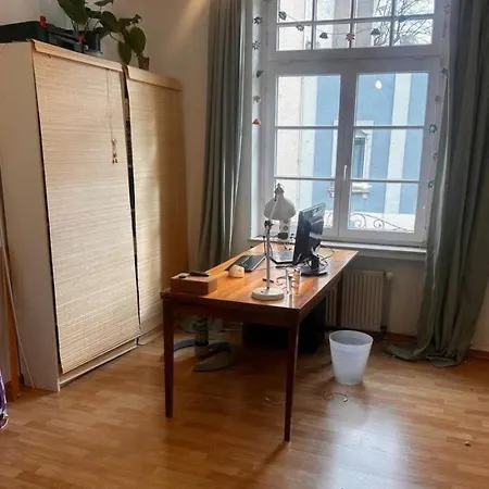 Cozy, Apartment, 15 Min To Frankfurt Center Apartment *